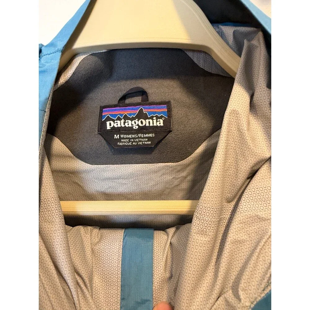 Patagonia Rain Jacket Shell - Picture 4 of 5
